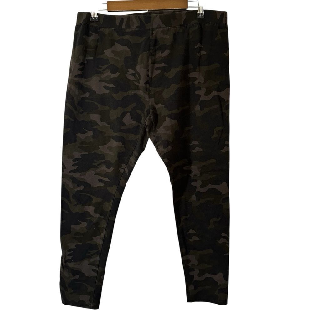 Style & Co Ponte Dark Camo‎ Leggings size 2X
